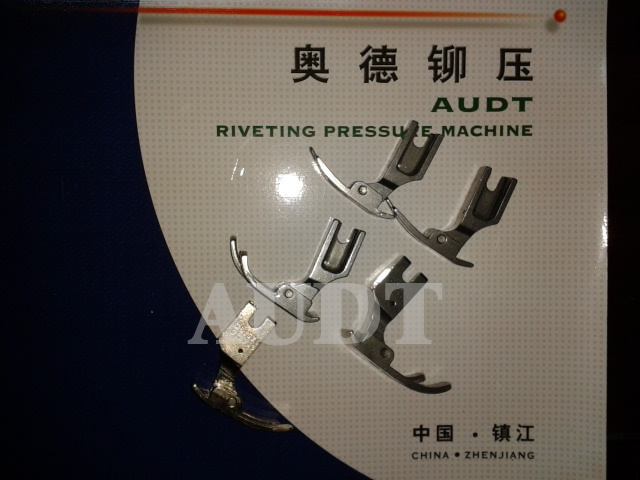 奧德工業(yè)電動縫紉機配件中軸鉚接產品